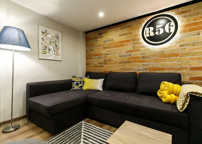 R56 Apartment